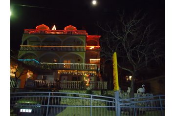 Croaţia Privát Karin Gornji, Exteriorul